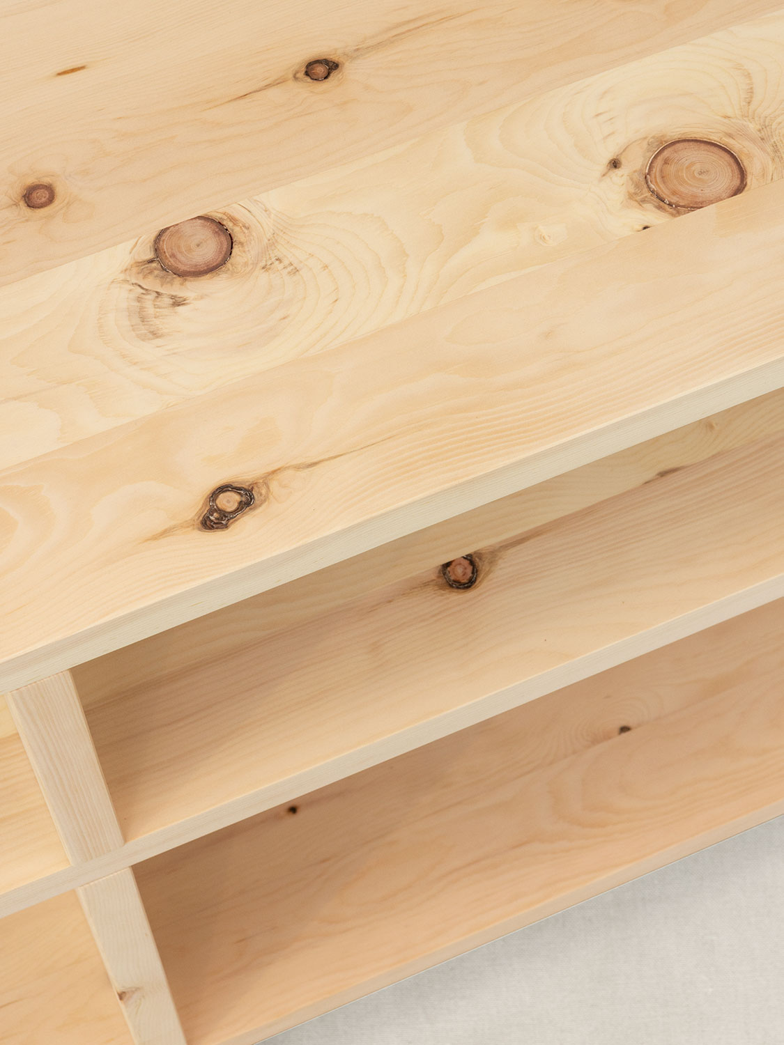 Massivholzlowboard "Japanisch" in Arve, 25 mm Holz, 162 &times; 58 &times; 31 cm