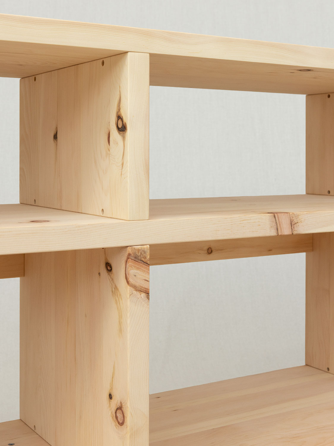 Massivholzlowboard "Japanisch" in Arve, 25 mm Holz, 162 &times; 58 &times; 31 cm