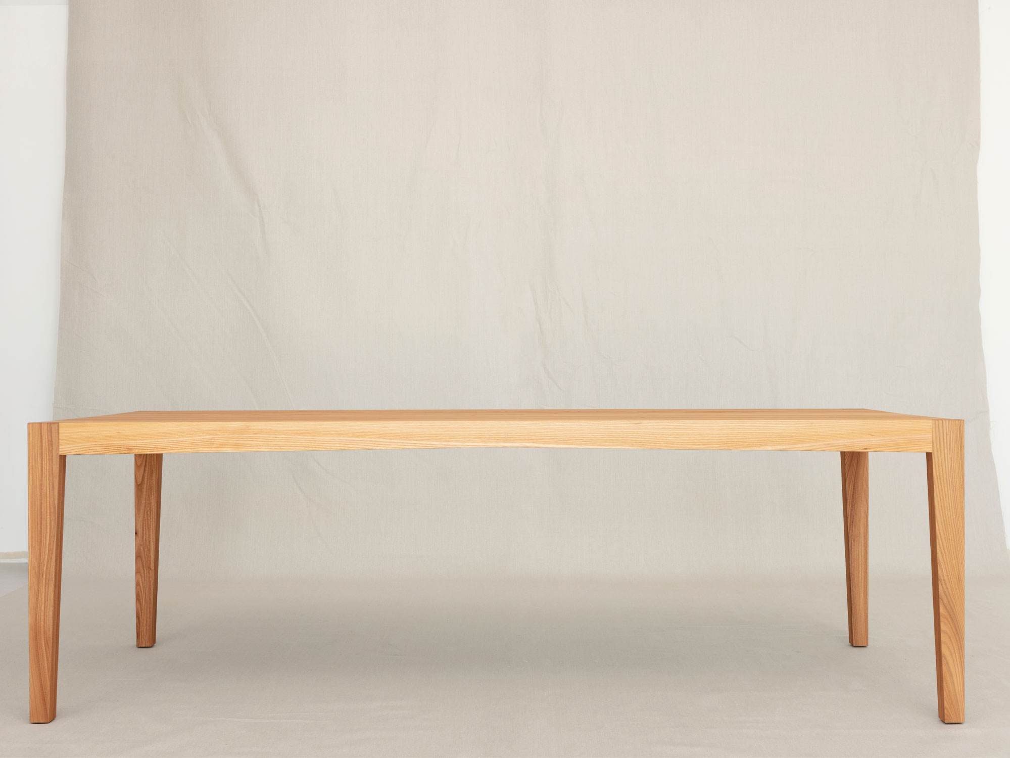 Esstisch Iberis, Ulme massiv (Massivholz), 230 × 85 cm