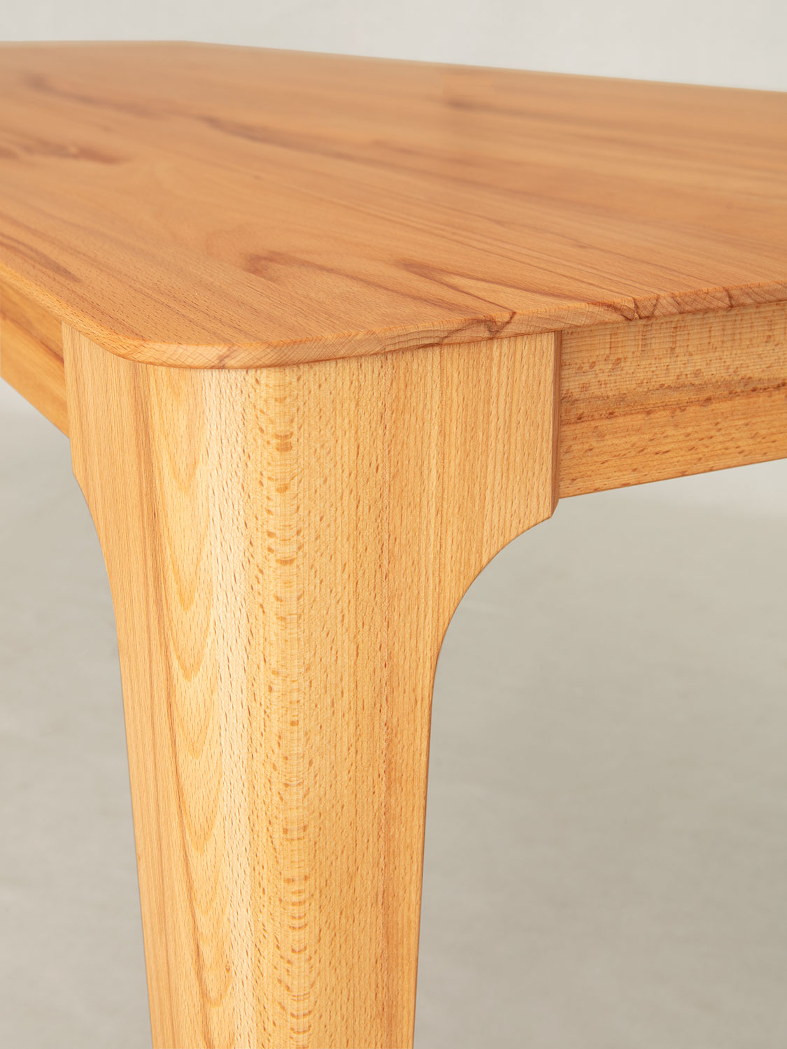 Esstisch Jas, Kernbuche massiv (Massivholz)