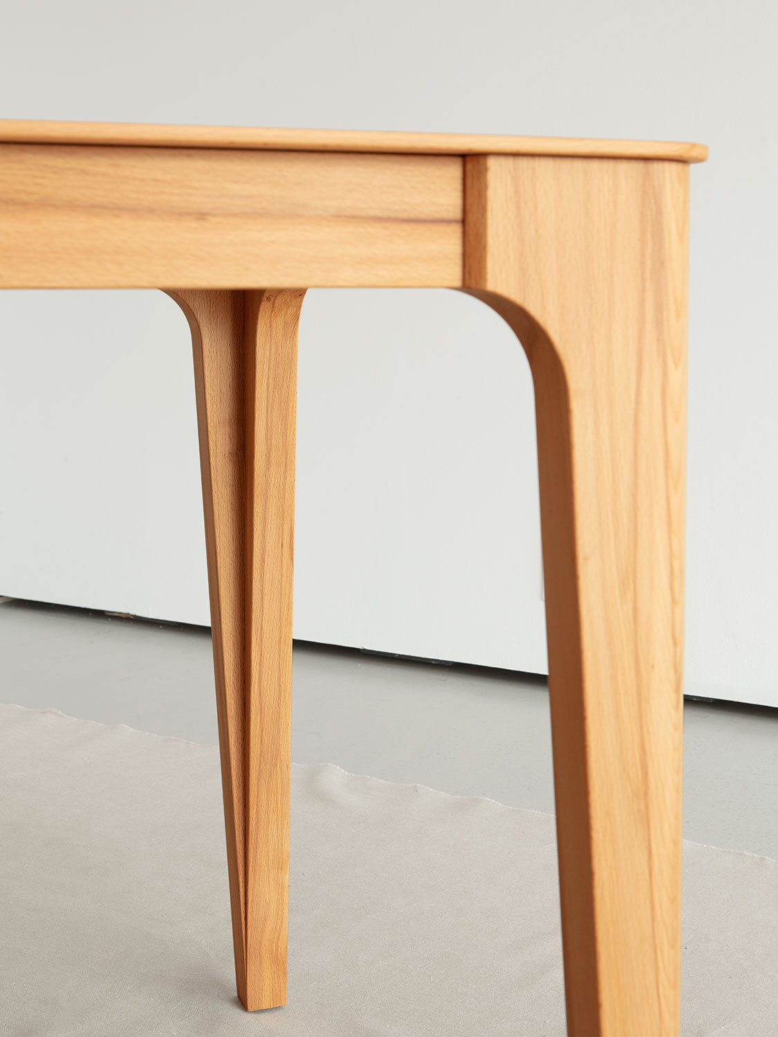 Esstisch Jas, Kernbuche massiv (Massivholz)